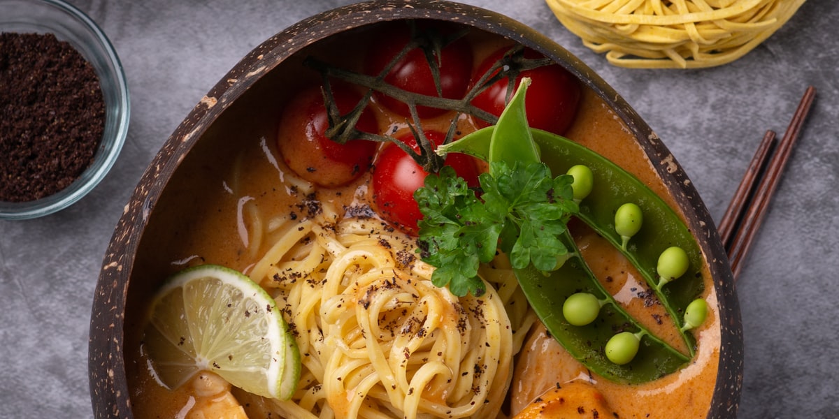 Vị Muối Phan - Bí Quyết Nấu Ăn Ngon Với Dầu Hào Lee Kum Kee - Vị Muối Phan Nấu ăn ngon với dầu hào Lee Kum Kee