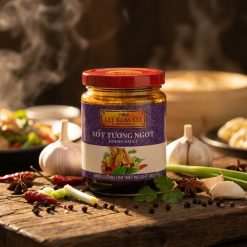 Sốt tương ngọt Lee Kum Kee 240g - Hoisin Sauce